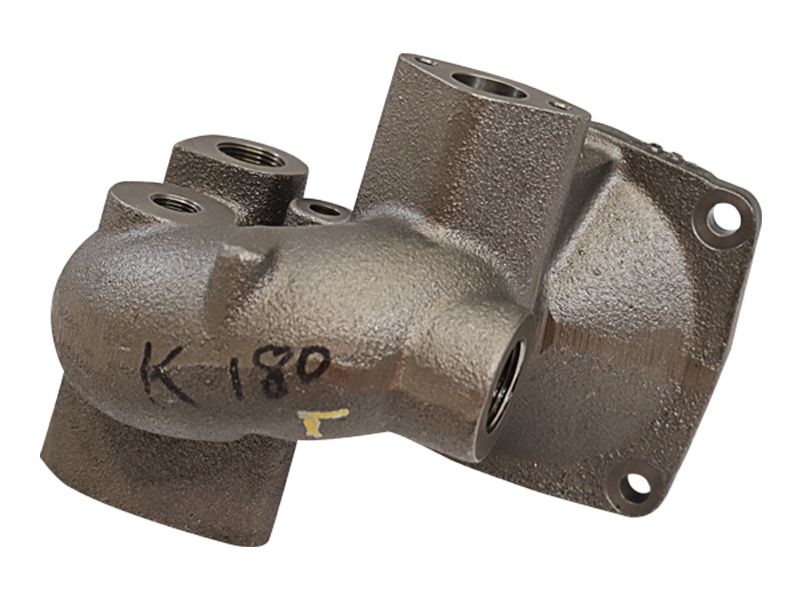 6N-0123: Крышка маслоохладителя