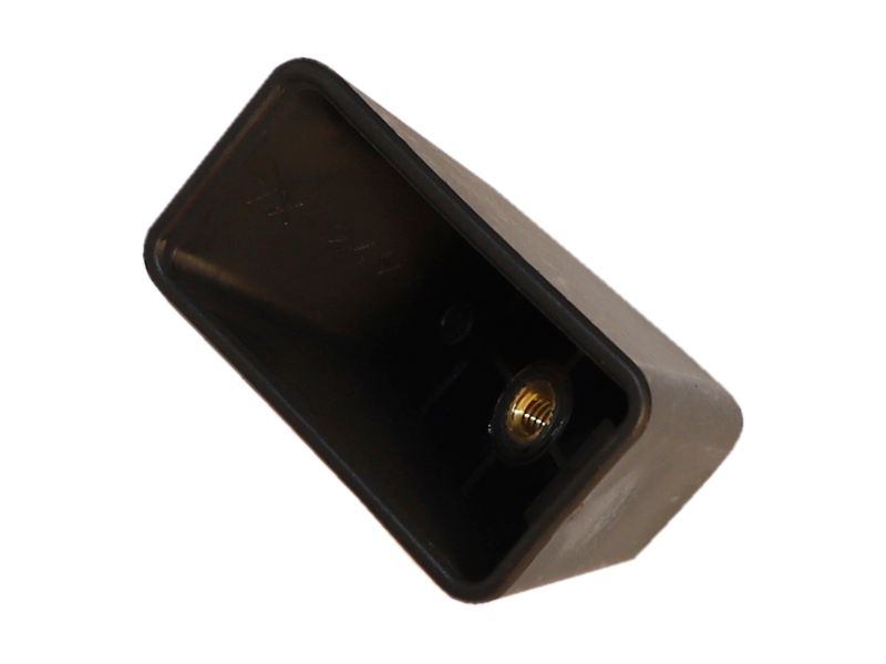 Пластмассовая дверная ручка скрытого монтажа с защелкой