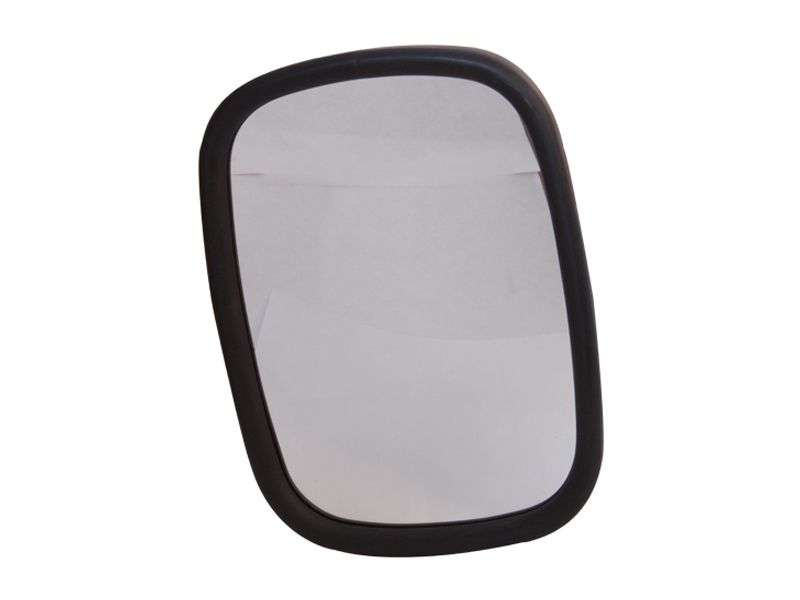 Внутреннее зеркало заднего вида шириной 144 мм в салоне