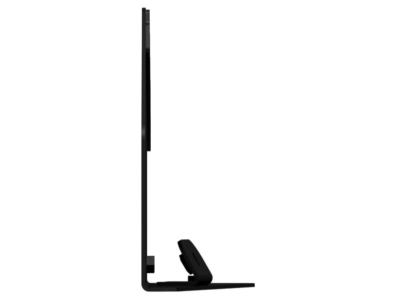 Нижняя левая дверца моторного отсека