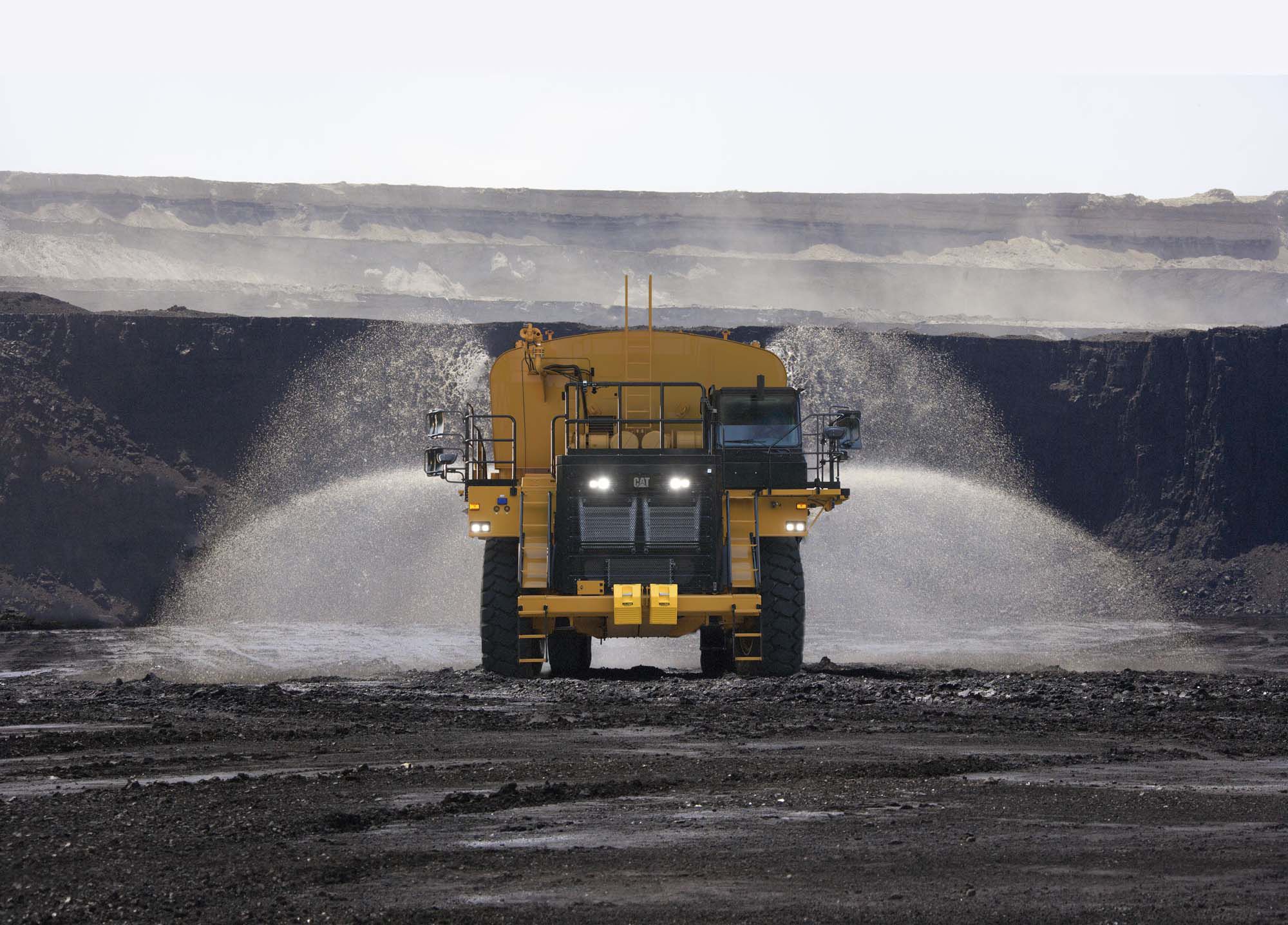 Cat 777 05B water solutions truck