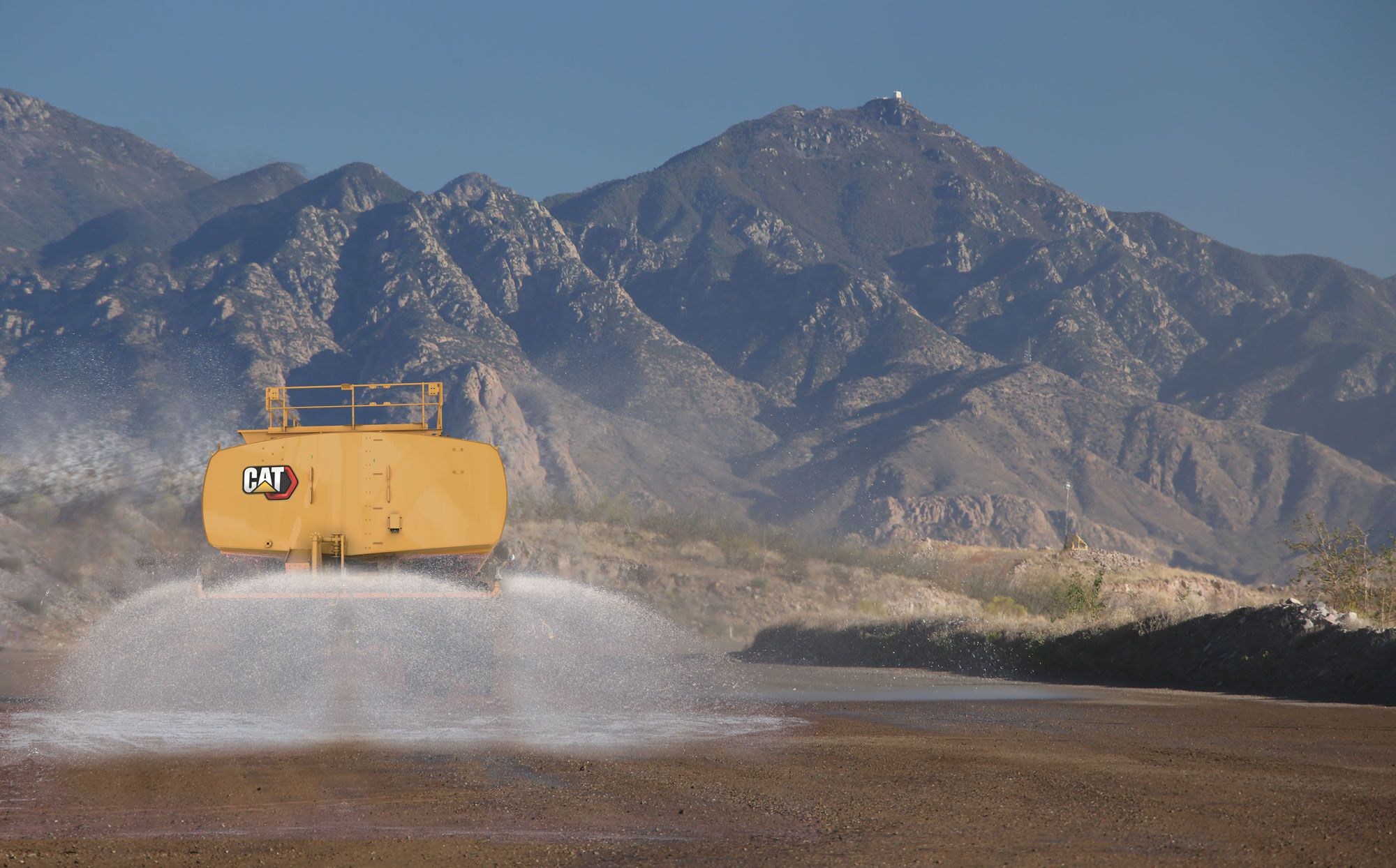 Cat 785D water solutions truck