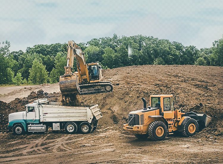 Mixed fleet? No problem. Cat solutions allow you to create a connected jobsite across all types of assets and brands.