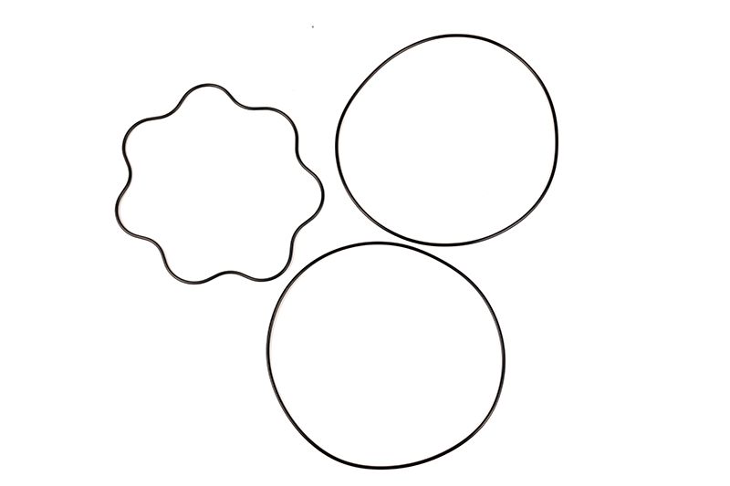 Комплект уплотнений ходового поршневого двигателя