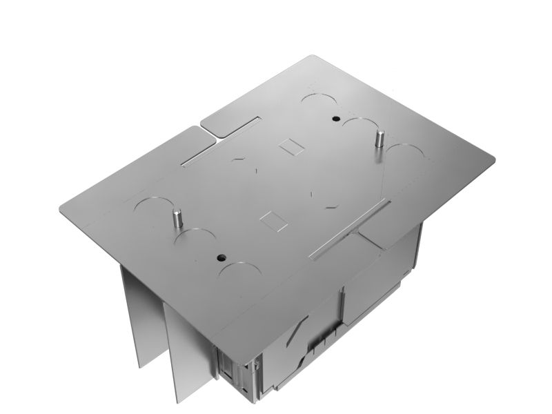 632-3933: 3 Pole 100 Amp Circuit Breaker