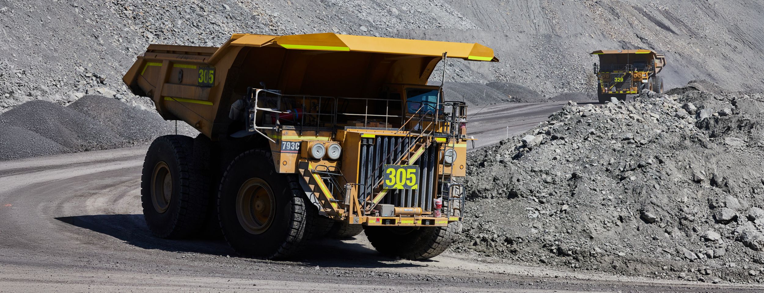 Cat 793C Off-Highway Truck on mine site