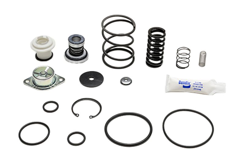 Комплект инвертирующего гидрораспределителя рабочего тормоза