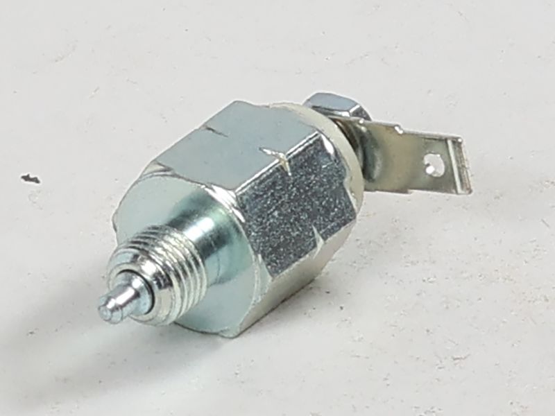 8V-7195